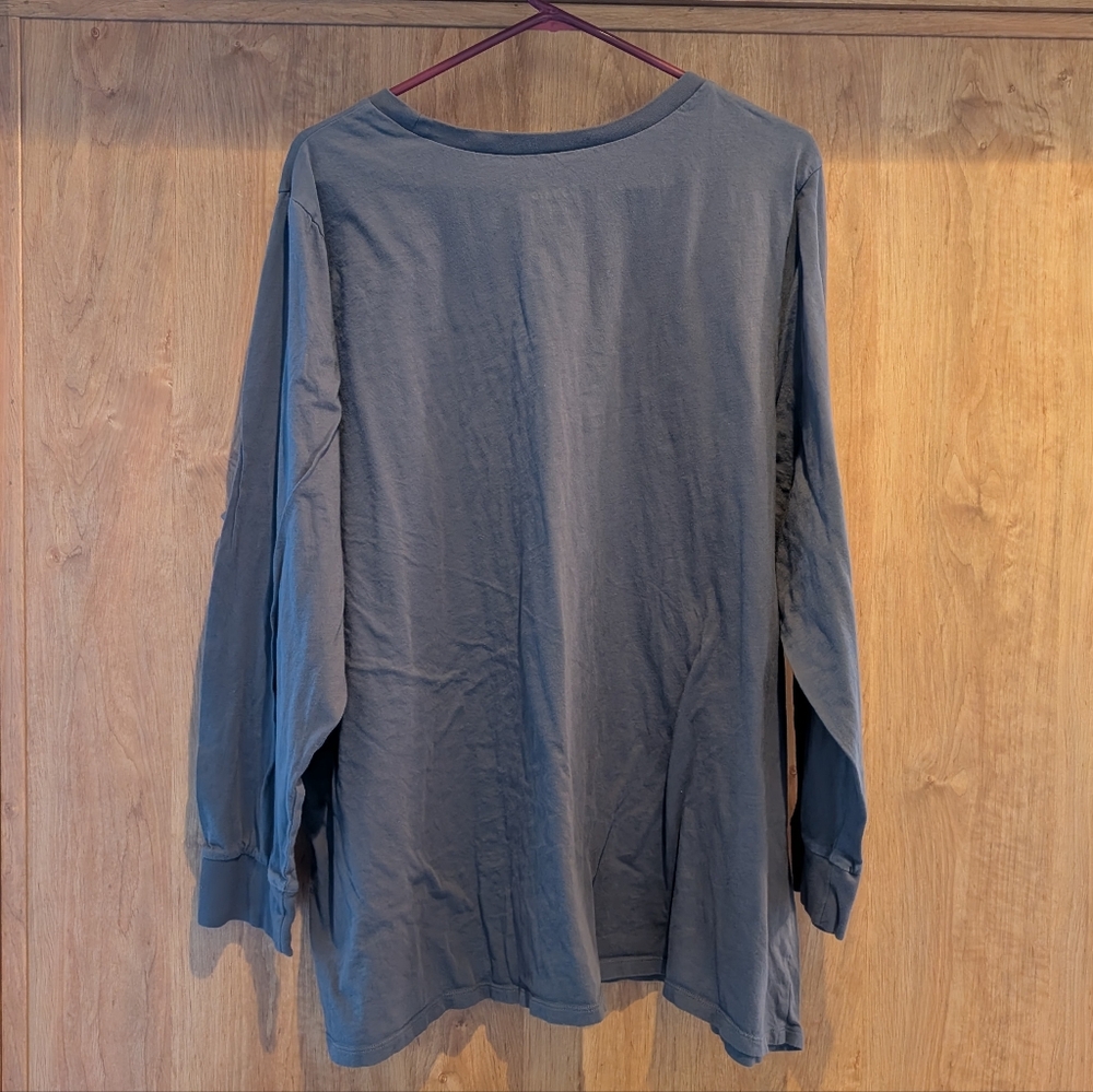 Torrid 4 Gray Graphic Tee - Picture 2 of 5